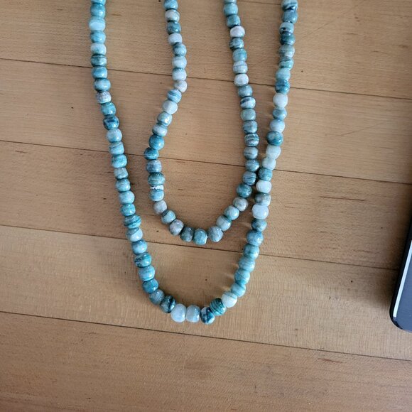 Chalcedony Classic Gemstone Necklace, Rich Varied Shades of Green - Picture 2 of 4